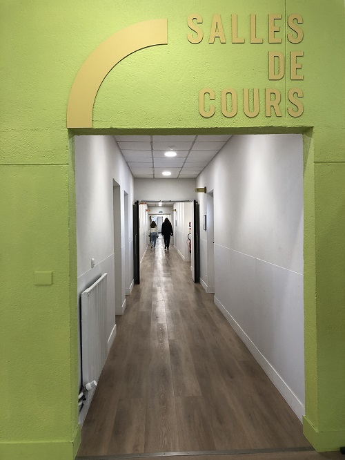couloir_salles_RDC500